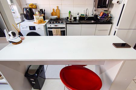 Apartamento à venda com 45m², 2 quartos e 1 vagaCozinha e Área de Serviço