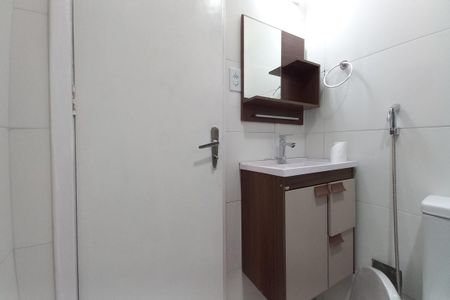 Casa para alugar com 119m², 2 quartos e 2 vagasBanheiro