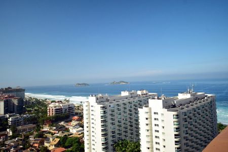 Apartamento à venda com 72m², 1 quarto e 1 vagaVista Externa