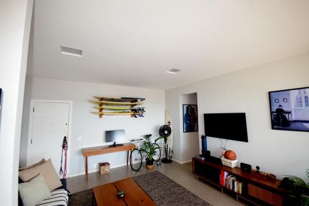 Apartamento à venda com 72m², 1 quarto e 1 vagaSala