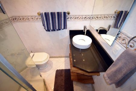 Apartamento à venda com 72m², 1 quarto e 1 vagaBanheiro