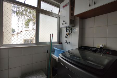 Apartamento à venda com 73m², 3 quartos e 1 vagaÁrea de Serviço