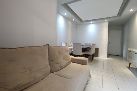 Apartamento à venda com 73m², 3 quartos e 1 vagaSala