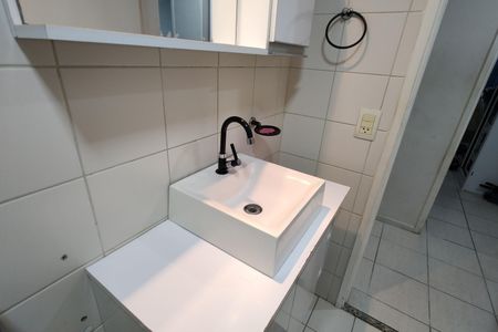 Apartamento à venda com 73m², 3 quartos e 1 vagaBanheiro Social