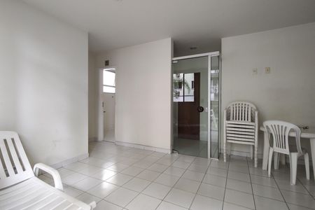 Apartamento à venda com 73m², 3 quartos e 1 vagaÁrea comum