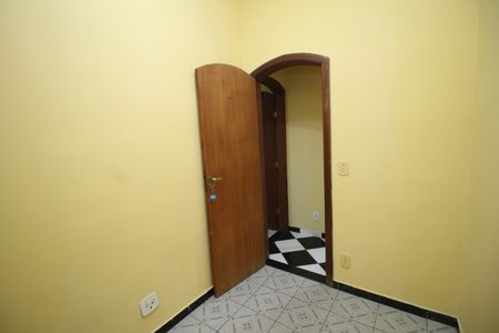 Apartamento para alugar com 110m², 3 quartos e sem vagaQuarto 2