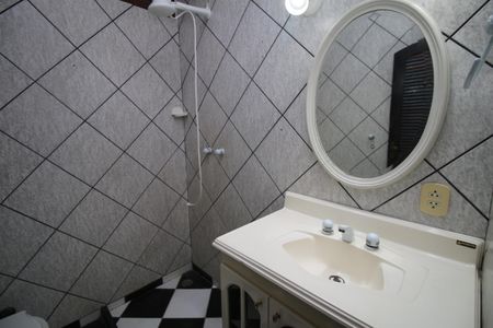 Apartamento para alugar com 110m², 3 quartos e sem vagaBanheiro