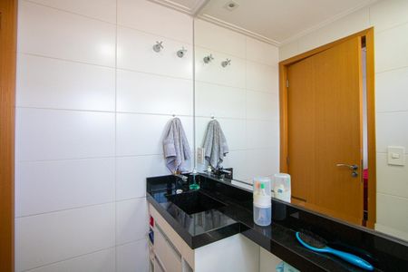 Apartamento à venda com 96m², 3 quartos e 2 vagasBanheiro /Suíte