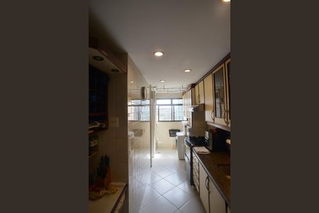 Apartamento à venda com 101m², 3 quartos e 1 vagaÁrea de Serviço