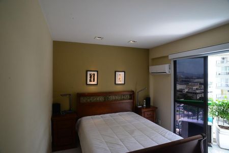 Apartamento à venda com 101m², 3 quartos e 1 vagaSuíte