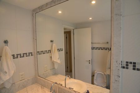 Apartamento à venda com 101m², 3 quartos e 1 vagaBanheiro 2