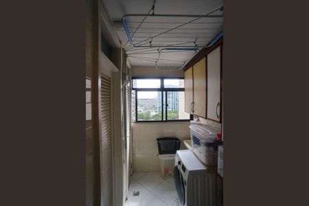 Apartamento à venda com 101m², 3 quartos e 1 vagaÁrea de Serviço