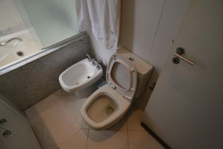 Apartamento à venda com 101m², 3 quartos e 1 vagaBanheiro 2