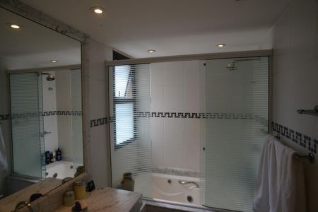 Apartamento à venda com 101m², 3 quartos e 1 vagaBanheiro da Suíte