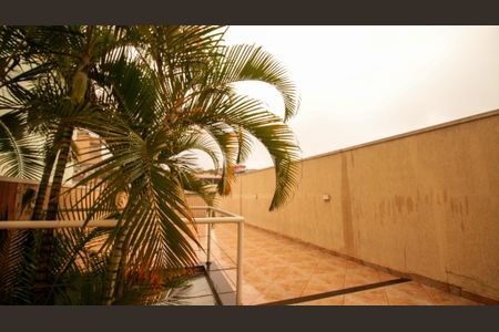 Casa à venda com 274m², 3 quartos e 5 vagas Casa à venda com 274m², 3 quartos e 5 vagasÁrea comum