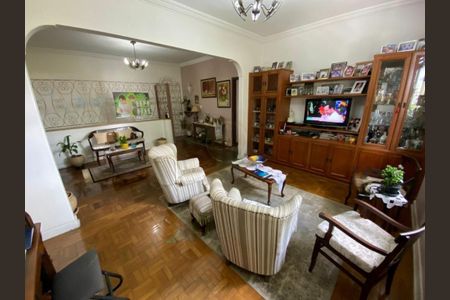 Casa à venda com 360m², 5 quartos e 3 vagas