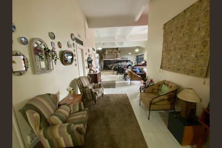 Casa à venda com 360m², 5 quartos e 3 vagas