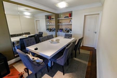 Apartamento à venda com 212m², 3 quartos e sem vagaSala de Jantar