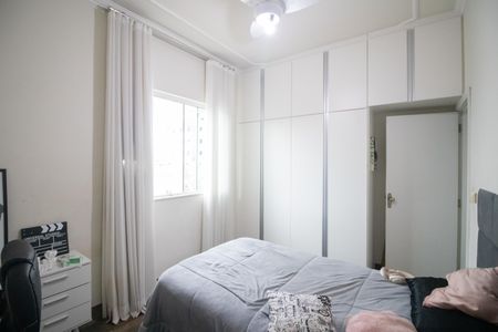 Casa à venda com 343m², 4 quartos e 3 vagasQuarto 1