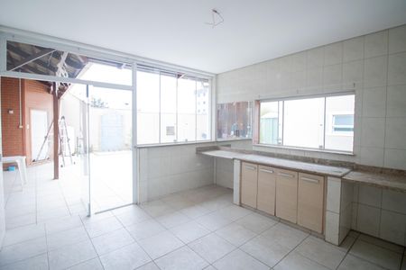 Casa à venda com 343m², 4 quartos e 3 vagasÁrea gourmet