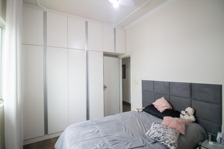 Casa à venda com 343m², 4 quartos e 3 vagasQuarto 1