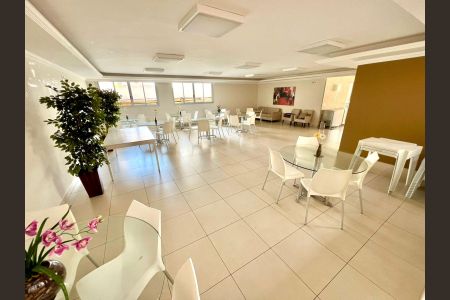 Apartamento à venda com 89m², 3 quartos e 2 vagas Apartamento à venda com 89m², 3 quartos e 2 vagasÁrea comum - Salão de festas