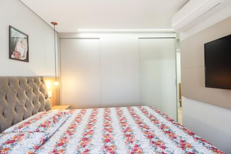 Apartamento à venda com 81m², 3 quartos e 1 vaga Apartamento à venda com 81m², 3 quartos e 1 vagaSuíte
