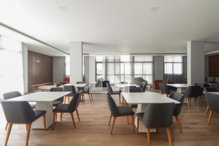 Apartamento à venda com 81m², 3 quartos e 1 vagaCondomínio - Salão de Festas