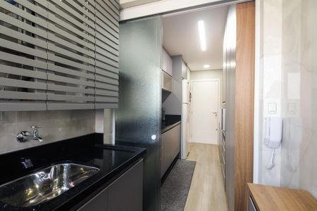 Apartamento à venda com 81m², 3 quartos e 1 vaga Apartamento à venda com 81m², 3 quartos e 1 vagaÁrea de Serviço