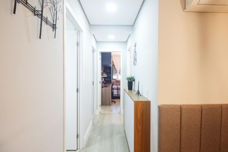 Apartamento à venda com 81m², 3 quartos e 1 vaga Apartamento à venda com 81m², 3 quartos e 1 vagaCorredor de Acesso