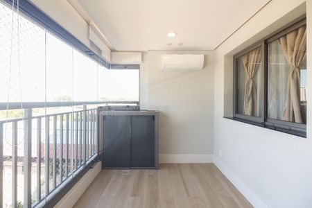 Apartamento à venda com 81m², 3 quartos e 1 vaga Apartamento à venda com 81m², 3 quartos e 1 vagaVaranda Gourmet
