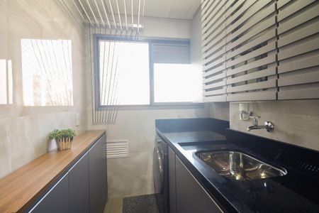 Apartamento à venda com 81m², 3 quartos e 1 vaga Apartamento à venda com 81m², 3 quartos e 1 vagaÁrea de Serviço