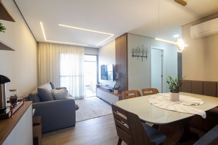 Apartamento à venda com 81m², 3 quartos e 1 vaga Apartamento à venda com 81m², 3 quartos e 1 vagaSala
