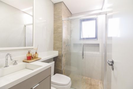 Apartamento à venda com 81m², 3 quartos e 1 vaga Apartamento à venda com 81m², 3 quartos e 1 vagaBanheiro Suíte