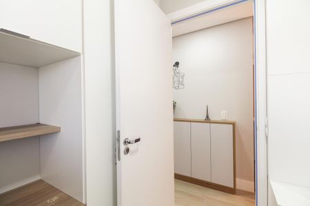 Apartamento à venda com 81m², 3 quartos e 1 vaga Apartamento à venda com 81m², 3 quartos e 1 vagaQuarto 1