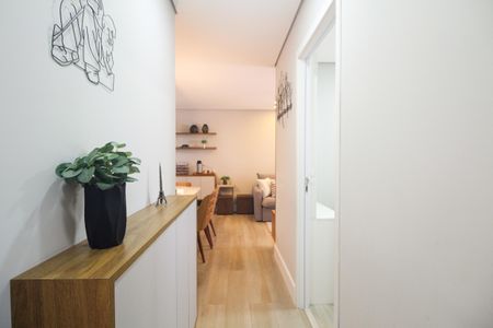 Apartamento à venda com 81m², 3 quartos e 1 vaga Apartamento à venda com 81m², 3 quartos e 1 vagaCorredor de Acesso