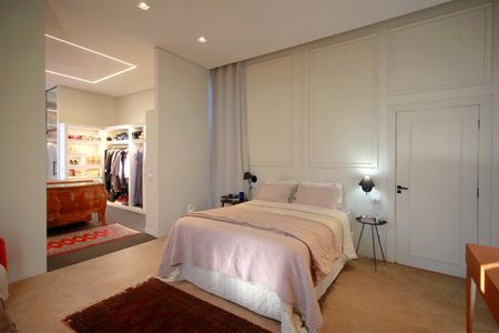 Casa de condomínio à venda com 500m², 3 quartos e 4 vagasSuíte master