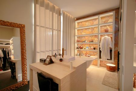 Casa de condomínio à venda com 500m², 3 quartos e 4 vagasCloset da Suíte master