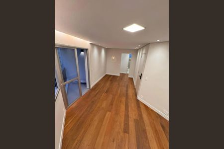 Apartamento à venda com 55m², 2 quartos e 1 vagaFoto 02