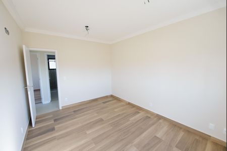 Apartamento para alugar com 116m², 3 quartos e 2 vagas Apartamento para alugar com 116m², 3 quartos e 2 vagasSuíte