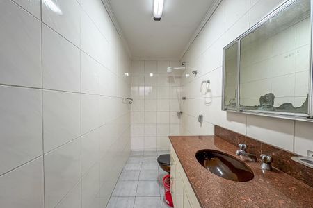 Casa à venda com 145m², 3 quartos e 2 vagasBanheiro