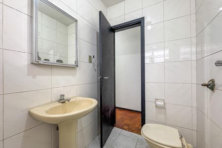 Casa à venda com 145m², 3 quartos e 2 vagasBanheiro