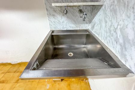 Casa à venda com 145m², 3 quartos e 2 vagasÁrea de Serviço