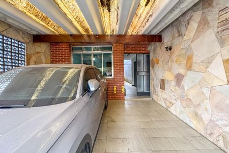 Casa à venda com 145m², 3 quartos e 2 vagasGaragem