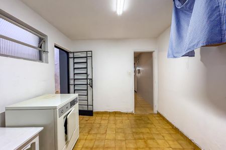 Casa à venda com 145m², 3 quartos e 2 vagasÁrea de Serviço