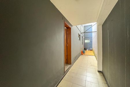 Casa à venda com 145m², 3 quartos e 2 vagasCorredor