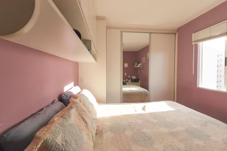 Apartamento à venda com 72m², 3 quartos e 1 vaga Apartamento à venda com 72m², 3 quartos e 1 vagaQuarto 2