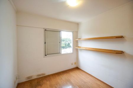 Apartamento à venda com 120m², 3 quartos e 2 vagasQuarto 02
