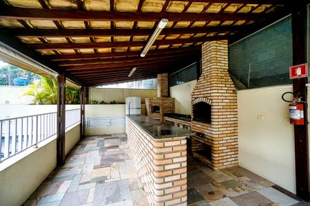 Apartamento à venda com 120m², 3 quartos e 2 vagasChurrasqueira