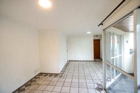 Apartamento à venda com 120m², 3 quartos e 2 vagasSala